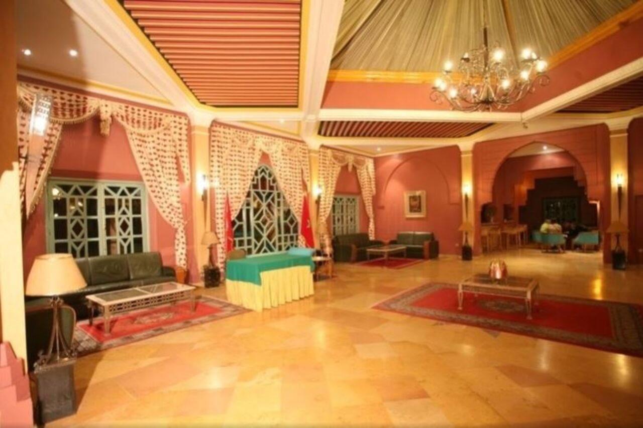 Rs Hotel Karam Palace Ouarzazate Bagian luar foto