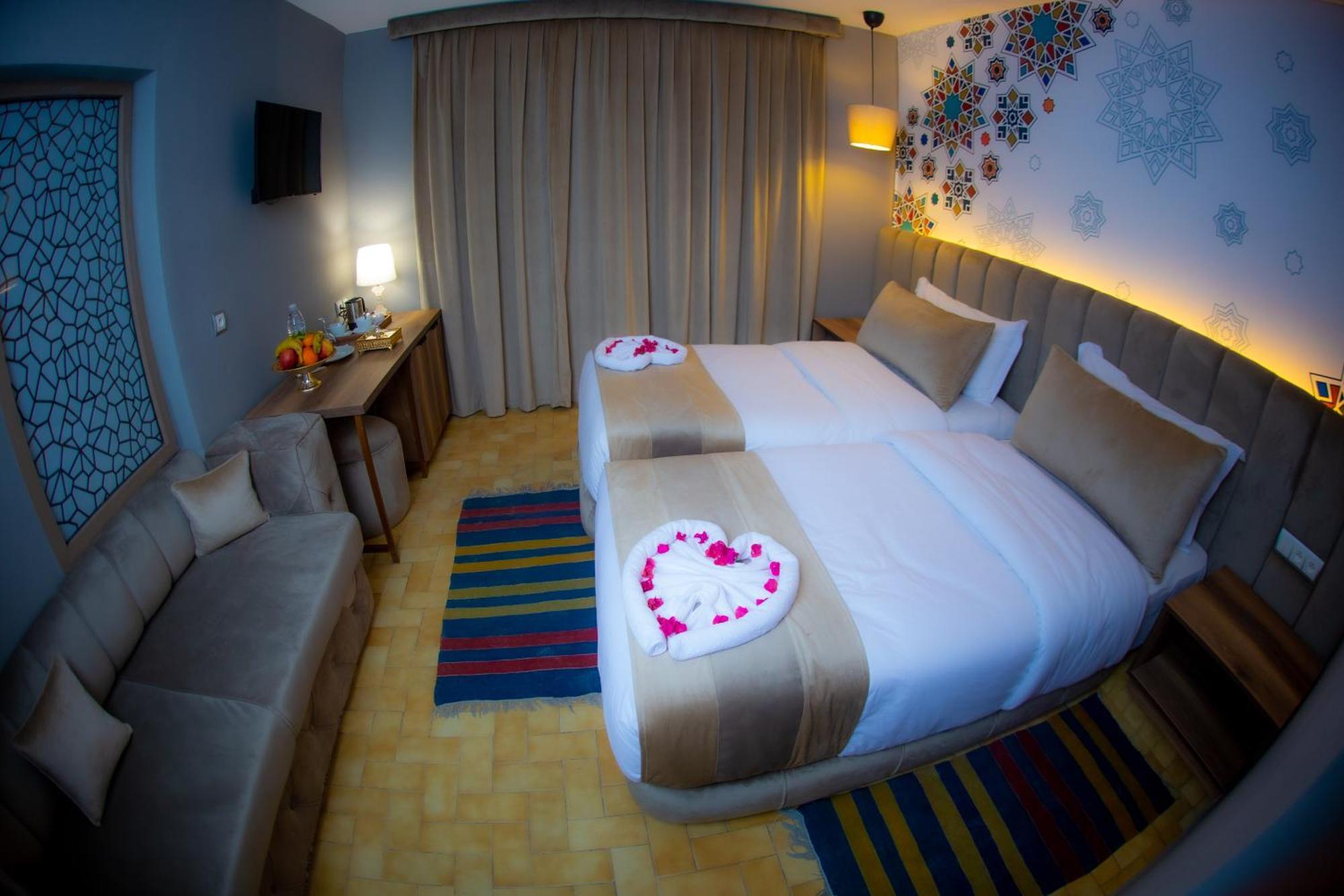 Rs Hotel Karam Palace Ouarzazate Bagian luar foto