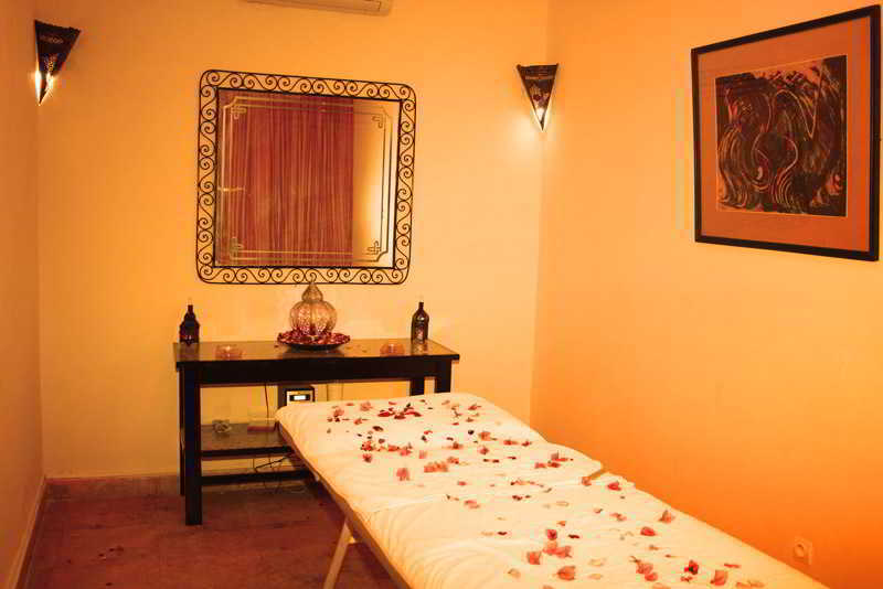 Rs Hotel Karam Palace Ouarzazate Bagian luar foto